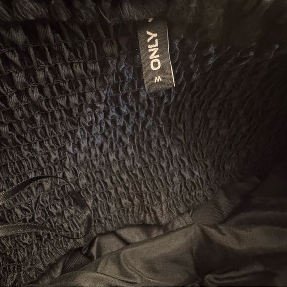 Dress – Size Medium ONLY Black Strapless Bow Mini Dress - Picture 3 of 3